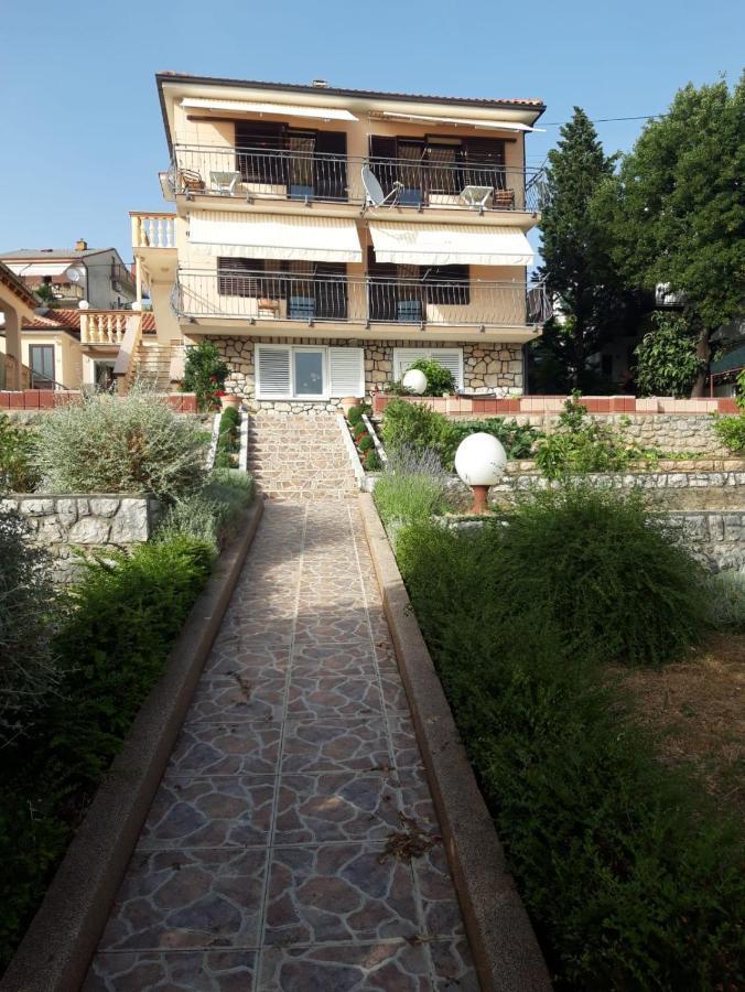 Apartment Nena Crikvenica Extérieur photo